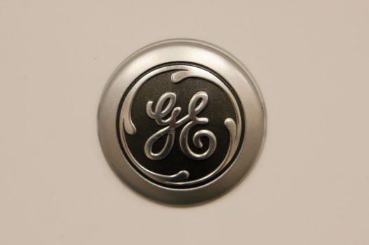 General Electric Quarterly Profit Slides Down By 19 Percent