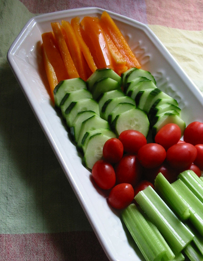 There's new evidence that kids can reduce calories and feel full by snacking on veggies and cheese instead of chips.