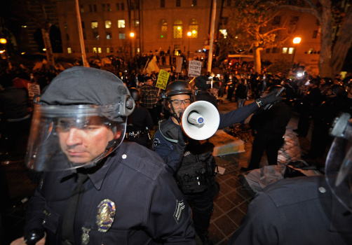 Los Angeles Police Move In To Evict Occupy LA Encampment