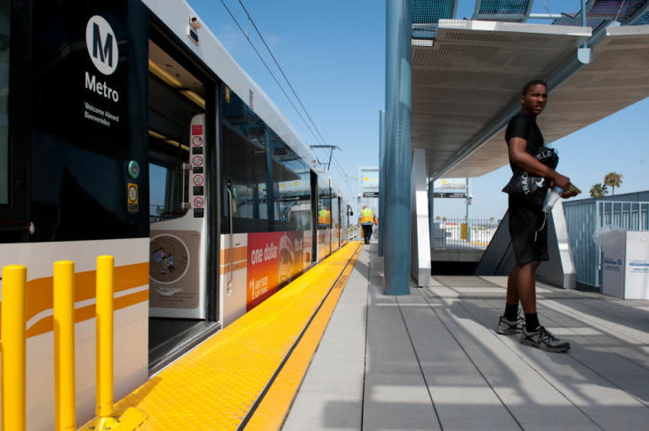 Expo Rail