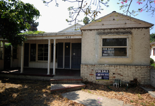 Foreclosures Spike As Banks Accelerate Loan Default Notices