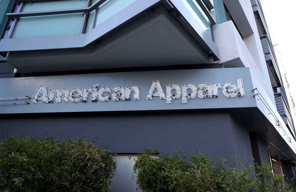 American Apparel laying off employees as it closes factories