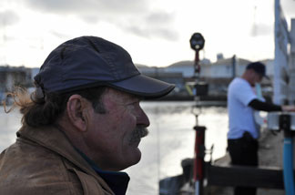 Sea urchin diver Bob Bertelli