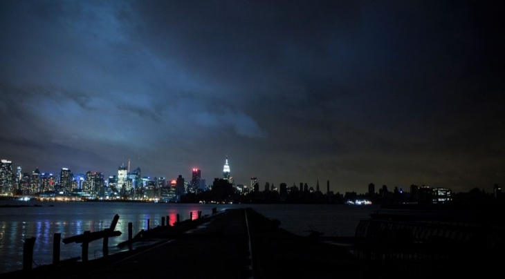 East Coast Begins To Clean Up And Assess Damage From Hurricane Sandy