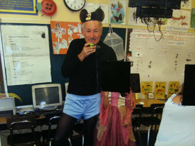 Miramonte Elementary teacher Mark Berndt