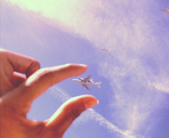Endeavour flying over L.A.