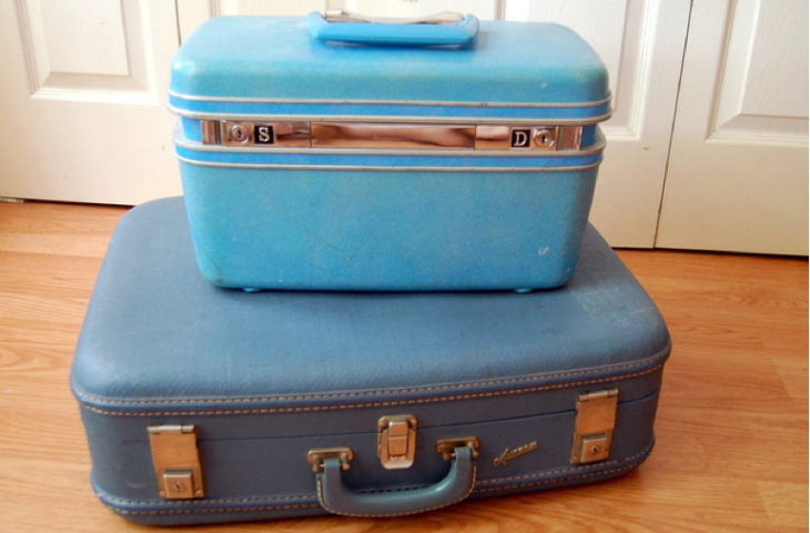 travel tourism suitcases