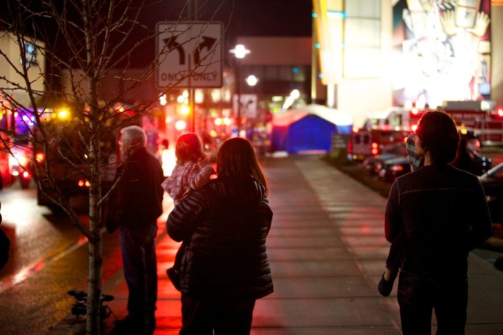 At Least Two Dead, One Injured In Oregon Mall Shooting