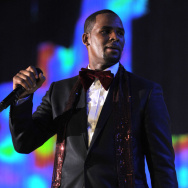 2011 Pre-GRAMMY Gala & Salute To Industry Icons Honoring David Geffen - Show
