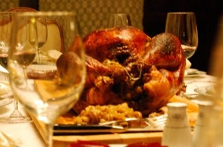 The cost of Thanksgiving dinner in 2012 is $49.48 for ten people, according to the American Farm Bureau Federation.