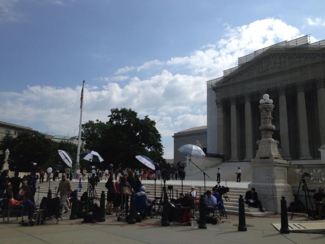 Prop 8: Reporters outside SCOTUS