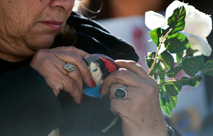 Jenni Rivera Memorial - 10