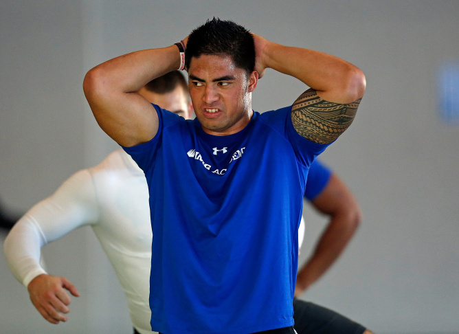Manti Te'o Workout at IMG Academy