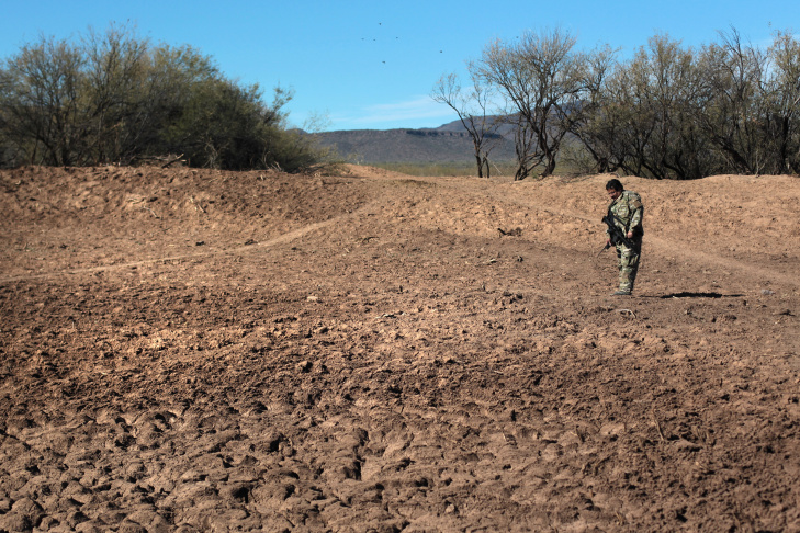 Native American "Shadow Wolves" Track Smugglers Through Desert