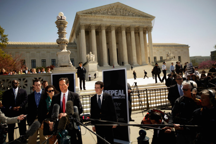 Rick Santorum Campaigns On Steps Of U.S. Supreme Court