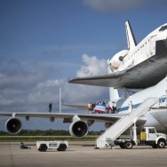 Space Shuttle Endeavour To Head To Los Angeles