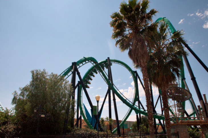 Rollercoasters at Six Flags Magic Mountain Park