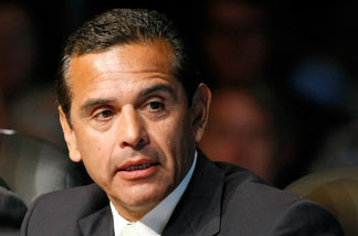 Los Angeles Mayor Antonio Villaraigosa attends the National Clean Energy Summit 2.0 at the Cox Pavilion at UNLV August 10, 2009 in Las Vegas, Nevada.