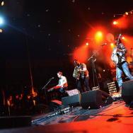 Mumford & Sons In Concert - Hoboken, NJ