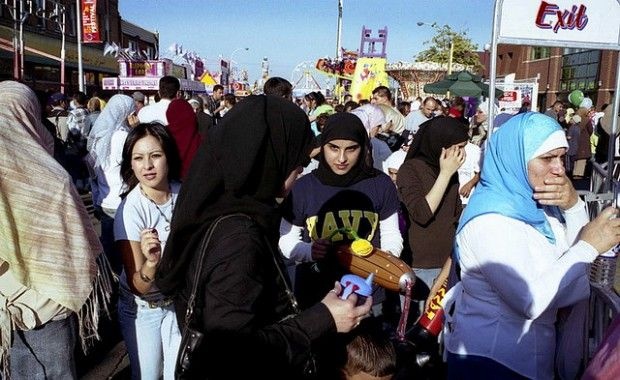 The crowd at Dearborn, Michigan's International Arab Festival, July 2006