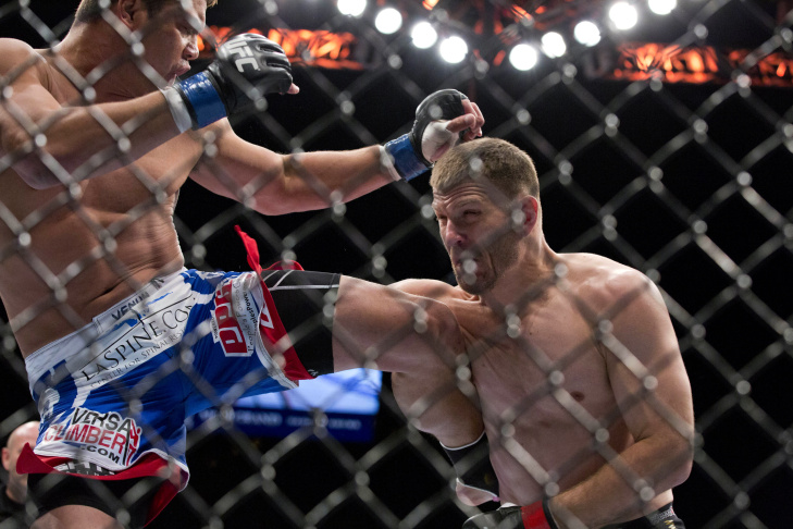 UFC 146 Mixed Martial Arts