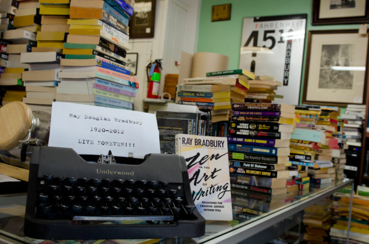 Ray Bradbury
