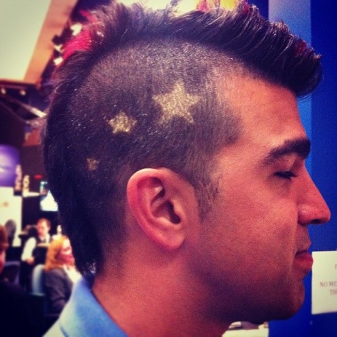 JPL's Bobak Fedowsi shows off his festive Mars-landing haircut