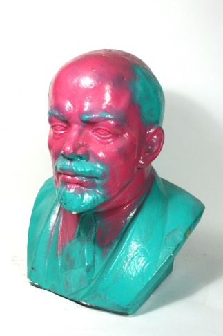 Vandalized Lenin bust, 1965/89