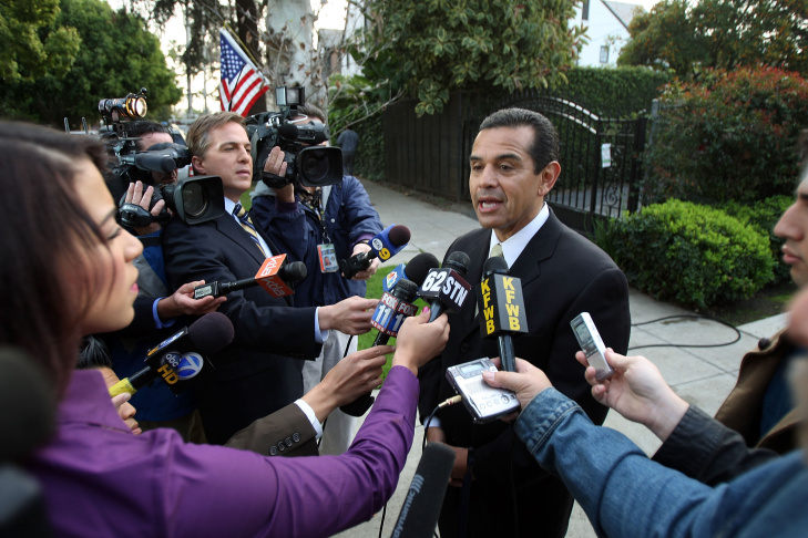 Mayor Antonio Villaraigosa Votes Election As He Tries For Second Term