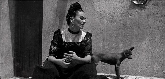 Frida Kahlo, Her Photos