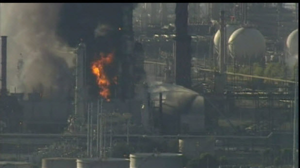 Chevron refinery fire in Richmond, CA