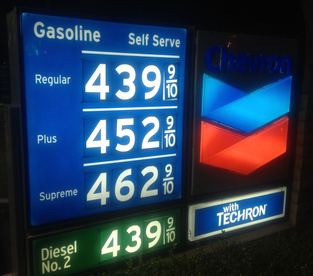After soaring to a new record high, gasoline prices in Southern California are tumbling lower to an average of $4.31 for a gallon of regular.