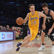 Minnesota Timberwolves v Los Angeles Lakers