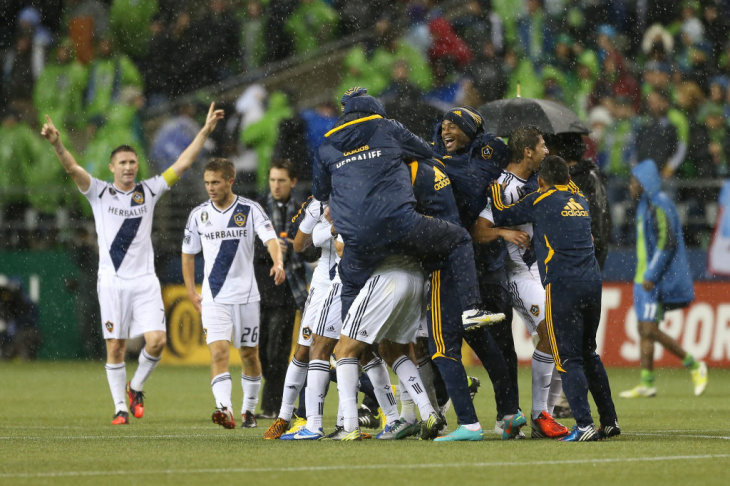 Los Angeles Galaxy v Seattle Sounders - Western Conference Championship - Leg 2