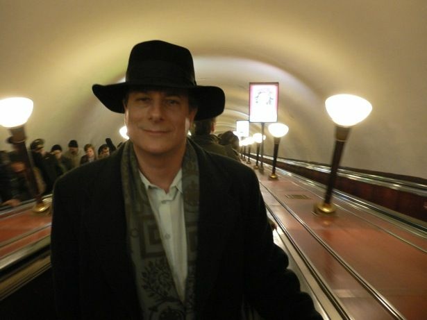 Gary Lucas