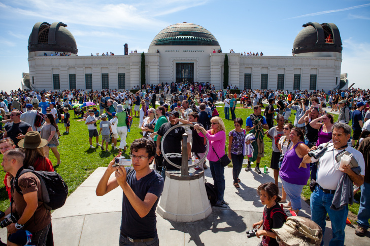 Space Shuttle Endeavour Flies Over Griffith Park