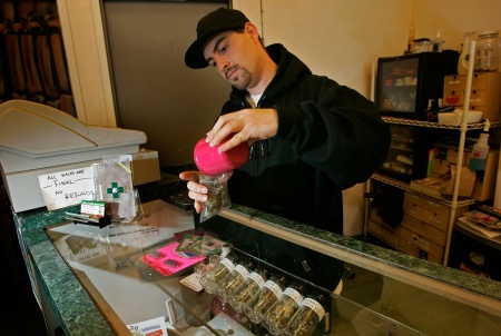 Controversial FDA Report Says No Medical Benefit From Marijuana