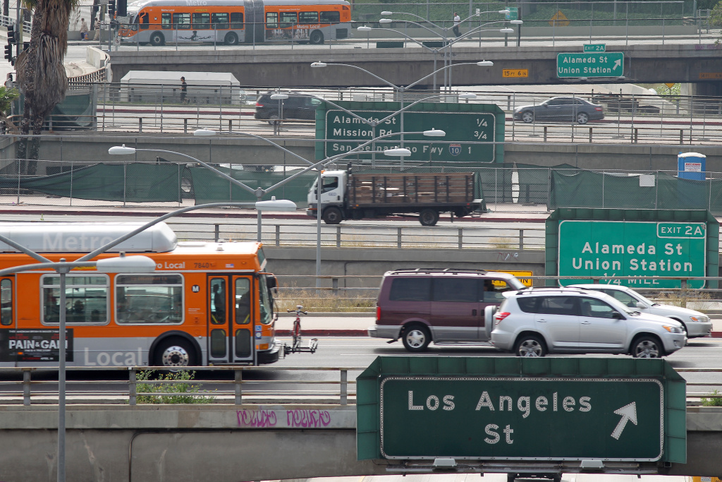 LOS ANGELES, CA - APRIL 25: Surface street traffic corsses above the US 101 freeway on April 25, 2013 in Los Angeles, California. The nation's second largest city, Los Angeles, has again been ranked the worst in the nation for ozone pollution and fourth for particulates by the American Lung Association in it's annual air quality report card. Ozone is a component of smog that forms when sunlight reacts with hydrocarbon and nitrous oxide emissions. Particulates pollution includes substances like dust and soot. (Photo by David McNew/Getty Images)