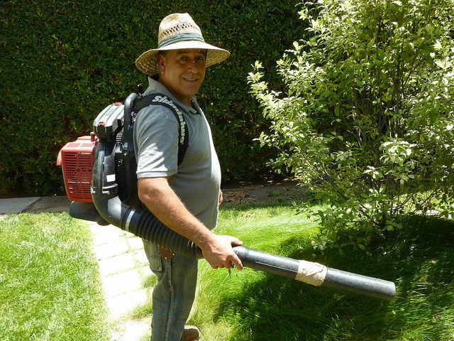 Gardener Martin Gutierres and his leaf blower