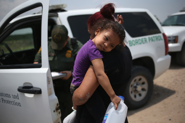 U.S. Agents Take Undocumented Immigrants Into Custody Near Tex-Mex Border