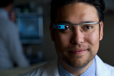 Dr. Warren Wiechmann, assistant clinical professor of emergency medicine and associate dean of instructional technologies, will oversee implementation of the Google Glass four-year program at UCI.