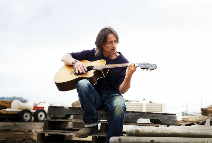 Robert Carlyle