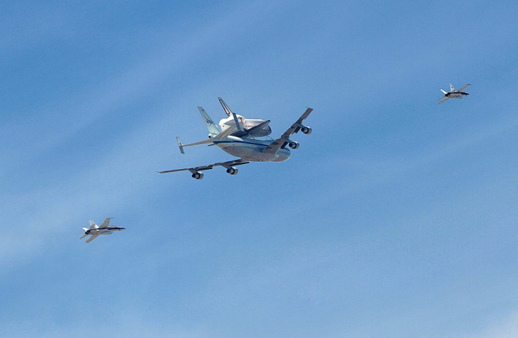 Endeavour over Long Beach