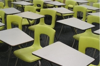 A Pomona man's Facebook threats against students in the Los Angeles Unified School District weren't specific enough to warrant criminal charges, the L.A. County District Attorney has determined. The man told investigators that he'd intended to joke about how tired he is of seeing other posts about Friday's school shooting in Newtown, Conn.