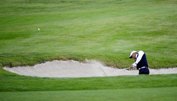 Tiger Woods' halting comeback mirrors the struggles of the U.S. economy.