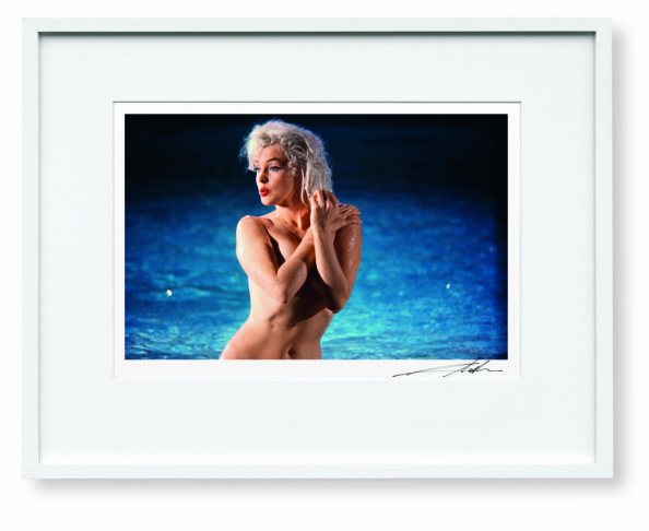 Image of Marilyn Monroe by Lawrence Schiller.