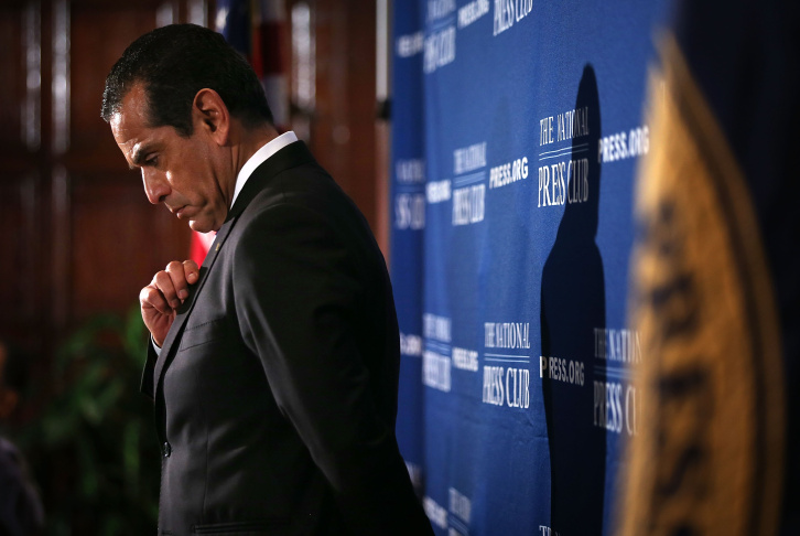 LA Mayor Villraigosa Discusses Immigration Reform In Washington