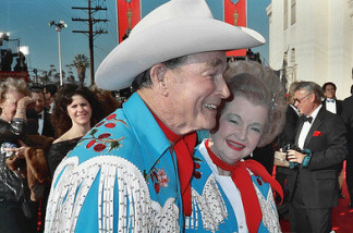 Roy Rogers and Dale Evans at the Academy Awards in 1989.