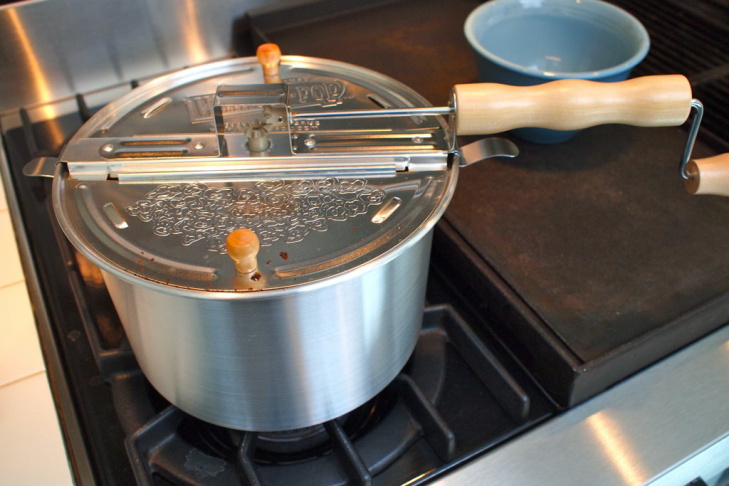 popcorn popper