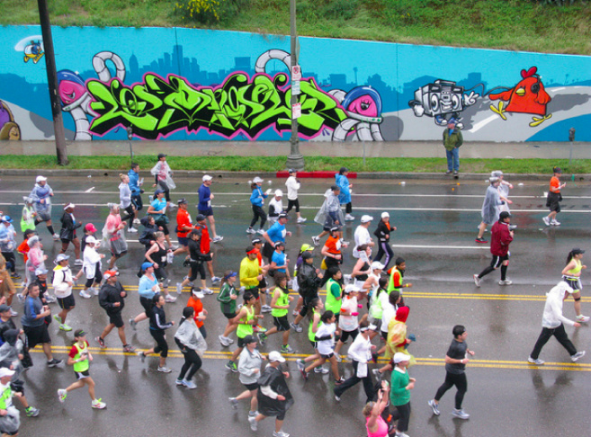 la marathon in the rain los angeles 2011